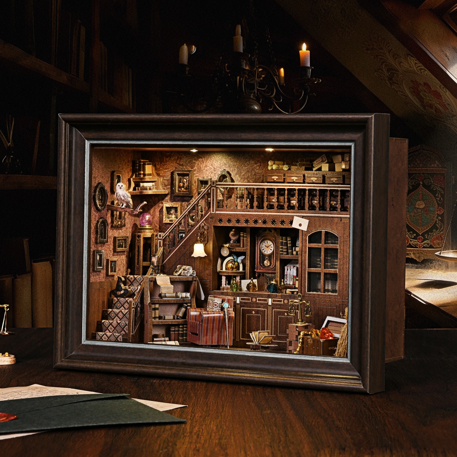 Book Nook Kit Secret Attic DIY - đánh giá và giá Engraved Wood Frame